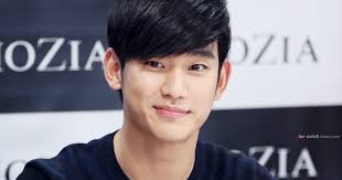 Won ryu hwan adalah karakter yang diperankan kim soo hyun di film secretly, greatly pada 2013. Crash Landing On You All Cast And Their New Shows Otakukart