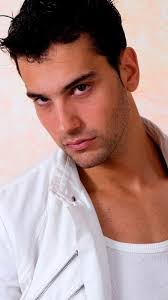 Entrevista a Héctor Soria, el español primer finalista en Míster  Internacional 2009 en su debut