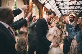 Blog Real Weddings By Louisville Ky Photographer Sarah Katherine Davis Louisville Wedding Ph Wedding Photographers Kentucky Wedding Photographer