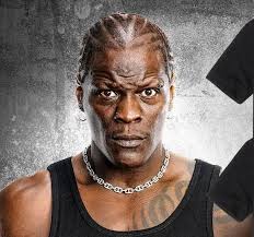 Ron Killings' new look following him cutting off his hair.