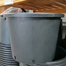 Round, square, long tom pots in assorted sizes. Heavy Duty Plant Pots Large 25 Litre Spd Fife