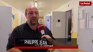 Voici une carte dynamique pour vous aidez dans la localisation de votre centre pénitentiaire. Mont De Marsan Detention Respecto Des Cellules Ouvertes En Prison Youtube