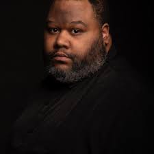 Has anybody seen the show the Magicians? It's crazy! And I just love Eliot  and Margo!