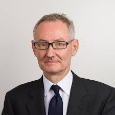 Daniel Bromilow's Instagram, Twitter & Facebook