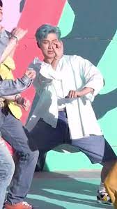 pin de ੭ 𝑽𝑰𝑪𝑲𝒀𝑻𝑶𝑹𝑰𝑨 em bts videos video bts engracado momentos engracados bts musicas