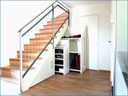 Stair Stauraum Sattelschrank Bauen Sie Sich Selbst In 2020 Schrank Unter Treppe Treppen Regal Treppenschrank