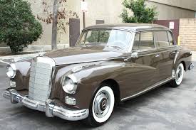 The paint is bright and shiny with no dings, dents or scratches. 1960 Mercedes Benz Adenauer 300d W189 Vintage Car Collector