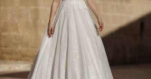 Schönste brautkleid für den schönesten tag. Zauberhafte Brautkleider 2021 Von Jarice Wir Sagen Ja