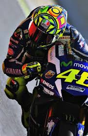 Marc Marquez akui belajar ban Michelin dari mengamati gaya balap Rossi.  Waladalah….