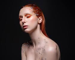 Hi my creative friends, My anxiety told me not to put myself out there, but  we don't have time for that anymore, so hi. I'm a model based in San  Diego/El Cajon