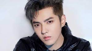 Wu yi fan, known professionally as kris wu, is a chinese canadian actor, rapper, singer, record producer, and model. 6 Fakta Temuan Polisi Terkait Kasus Pelecehan Seksual Kris Wu