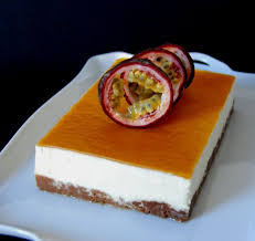 Entremets Speculos Mousse Choc Blanc Fruits Passion 017 Mousse Chocolat Blanc Mousse Au Chocolat Recette Dessert
