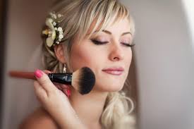 Car elle ne me semblait jamais vraiment convaincue par le passé par mes prouesses maquillage trop prononcées et pas assez naturelles. Quel Maquillage Pour Son Mariage