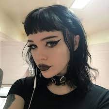Imagen De Black Hair Goth Girl And Viva Goth Hair Grunge Hair Mullet Hairstyle