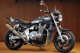 bagus motor cycle バグースモーターサイクルオフィシャルサイト ネイキッド バイク ゼファー750 ブレンボ