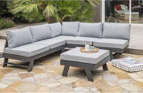 Le salon de jardin bas valinco allie confort et design contemporain. Salon De Jardin D Angle En Aluminium Dcb Garden 5 6 Places Gris Clair Newyork