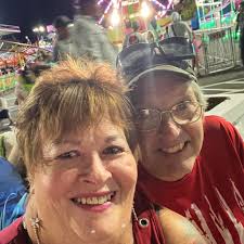 Anyone else lose spectrum internet? I received a text about an scheduled  outage, but wasn't supposed to take place till midnight?