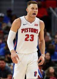 The selected celebrities for comparison include mark metcalf, idris elba, jason lee, hugo weaving. Blake Griffin Height Weight Body Measurements Shoe Size Age Facts