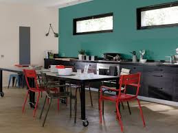 Des tables de cuisine pratiques. Idees Deco Une Vraie Table De Repas Dans La Cuisine