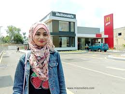 Semak waktu solat 2021 jakim secara online bagi seluruh kawasan di semua negeri di malaysia menggunakan widget di bawah. Program Komuniti Mcdonald S Peringkat Negeri Sembilan Dan Mcdonald S Pandu Lalu Pertama Di Kuala Pilah Ceritera Si Gadis Biru