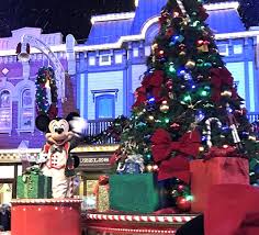 I want to highlight different religions and cultures and how they celebrate christmas i need some ideas for a down. Disney World Christmas Ultimate Guide Tips The Frugal South