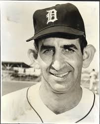 Another day, another group of Massachusetts visits... Pat  Moran...catcher/3rd baseman played for the Boston Beaneaters (1901-1905),  Chicago Cubs (1906-1909), and Philadelphia Phillies. He managed the  Phillies (1915-1918) to an NL pennant, and