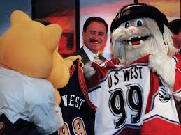 By roxfan00, october 3, 2009 in sports logo news. 4 Times Colorado Mascots Proved They Ll Do Anything For The Team 5280