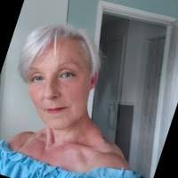 30+ "Julie Bushell" profiles