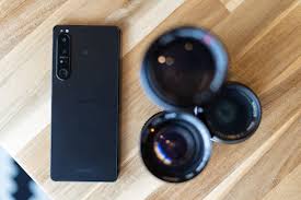 The Sony Xperia 1 IV offers the first ...