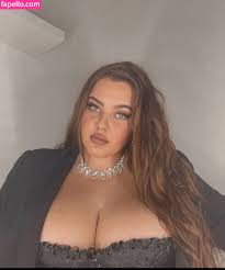 lauralux  loura  louraver Nude Leaked OnlyFans Photo 26 - Fapello