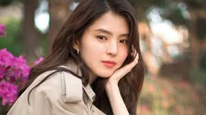 Soi biệt thự gần 40 tỷ đồng của “nàng thơ” Han So Hee, hàng triệu người ao  ước