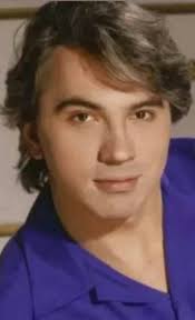 Here is the world premier video of "Timoun Yo" by Dickson Guillaume. Our  desire is to turn the heart of the world towards the children of Haiti.  "Children are a heritage from