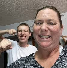 Jodi Minor's Instagram, Twitter & Facebook