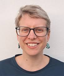 How does fat distribution influence obesity-related cancer risk? Exploring  causality and mechanisms