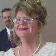 Eileen Reno's Instagram, Twitter & Facebook