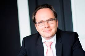 Amazon.de: Martin Fassnacht: books, biography, latest update