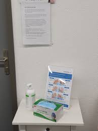 Unsere nächste station liegt an einem fluss abseits der zivilisation.bolle und willi haben uns eingeladen auf flussmonster zu angeln. Preise Tanjas Nail Kreationen