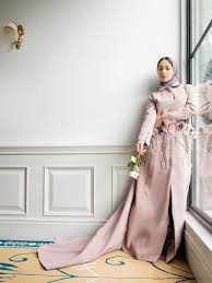 Beli baju tunangan online berkualitas dengan harga murah terbaru 2021 di tokopedia! 6 Potret Terbaru Nikita Willy Setelah Tunangan Tampil Berkerudung Dan Elegan Hot Liputan6 Com