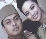 Ternyata ia dulu pernah bertunangan dengan pebulu tangkis indonesia. Deswita Maharani Dan Taufik Hidayat