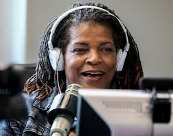 Inspiring' KMOX broadcaster Carol Daniel to retire