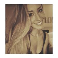 Emily Dabrowski (@emilydabrowski)