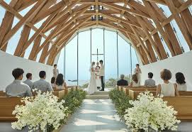 We finish the final fitting and alterations 3 to 4 days prior to the wedding date. Destination Wedding Japan Okinawa Karuizawa Hokkaido Overseas Wedding
