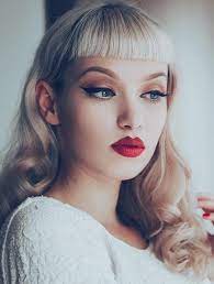Frange Tendances Coiffures Coiffure Maquillage Retro