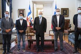 The coalition was created on 29 january 2015 by the general secretaries of the. Chile Vamos Se Reune Con El Ejecutivo Para Exigir Mayores Ayudas Sociales Consideraciones Politicas No Pueden Estar Por Sobre Las Razones Sanitarias La Tercera