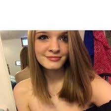 Elise Langford's Instagram, Twitter & Facebook