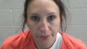 Two wanted by Oshkosh police for outstanding warrants