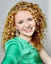 Leah Rouse's Instagram, Twitter & Facebook