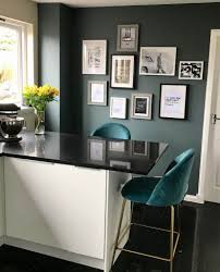 Bohemian grey and white kitchen. The Top 40 Kitchen Wall Decor Ideas Interior Home And Design