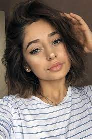 50 Gorgeous Short Hairstyles The Fashionaholic Wavy Bob Hairstyles Short Wavy Hair Hair Styles