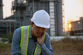 However, your location also plays a part in this. How Much Do Construction Workers Make In California